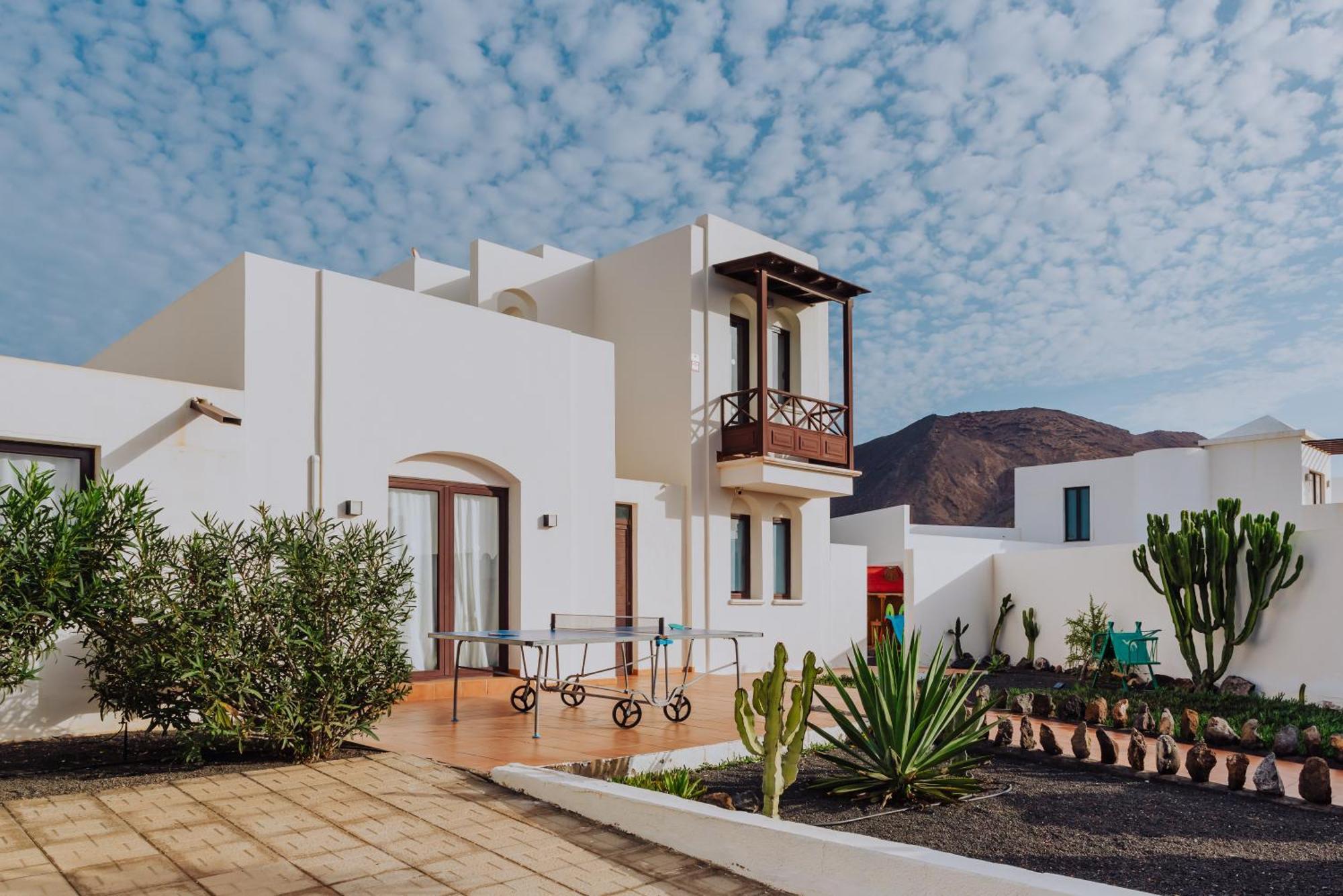 Villa Lanzarote Deluxe & Spa Pool Playa Blanca  Exteriör bild
